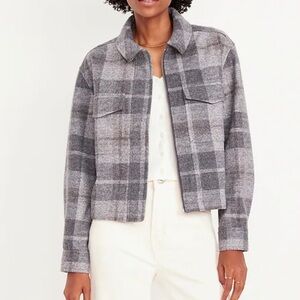 Old Navy NWOT Relaxed Fit Grey Plaid Flap Pocket Collar Lightweight Jacket